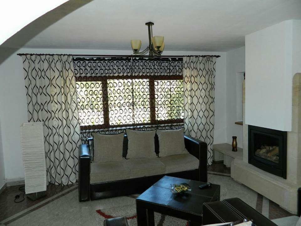 Casa Cristian Villa Синая Екстериор снимка