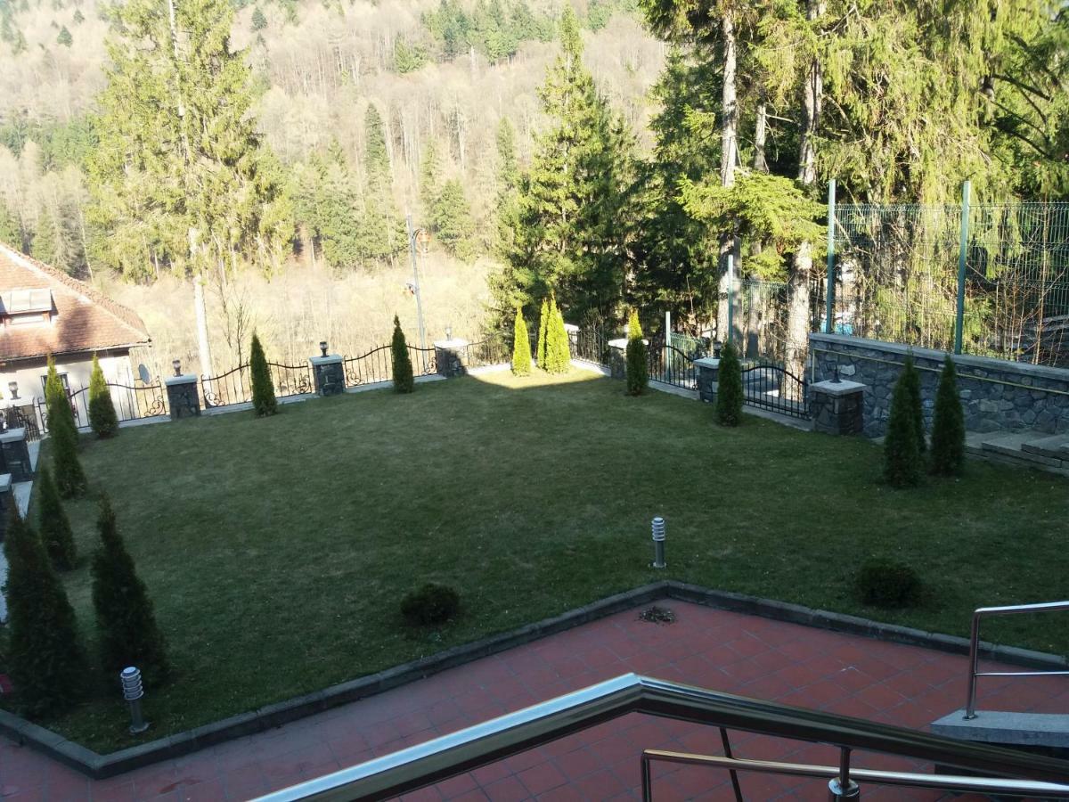 Casa Cristian Villa Синая Екстериор снимка